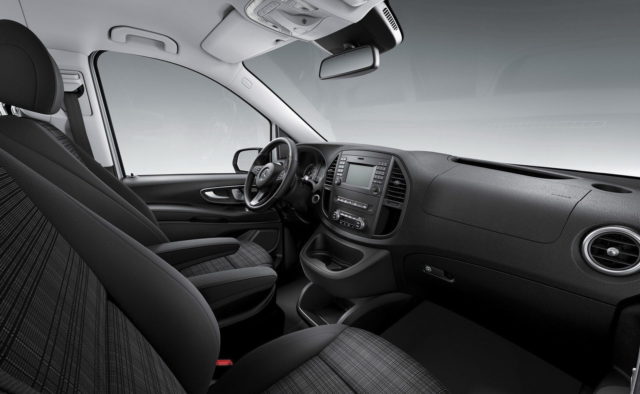 2018 Mercedes-Benz GLT interior view