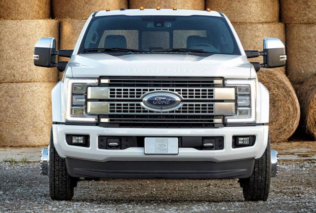 2018 Ford F-250 front