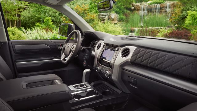 2019 Toyota Tundra interior