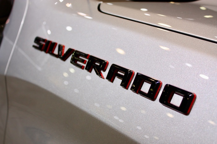 2021 Chevy Silverado Redline Edition price