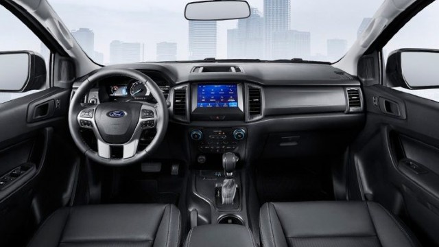 2023 Ford Ranger interior