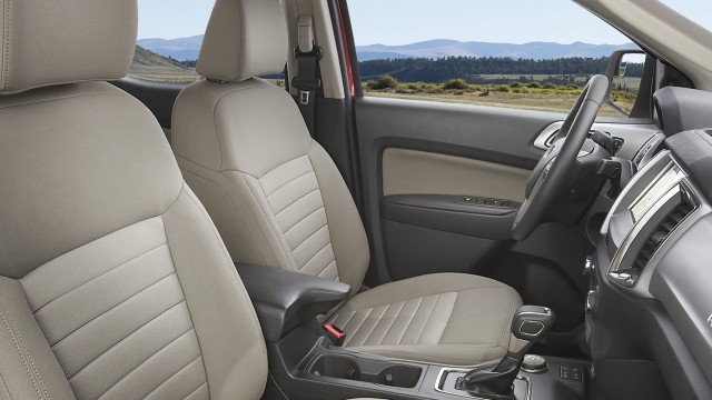 2023 Ford Ranger PHEV interior