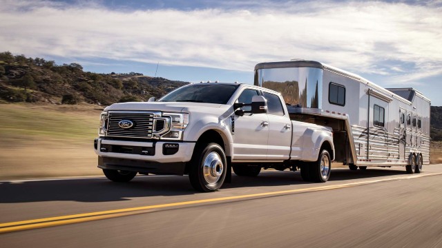 2023 Ford Super Duty towing capacity