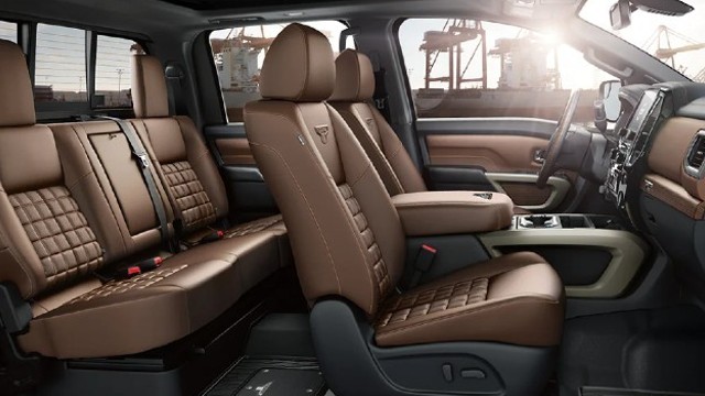 2023 Nissan Titan interior