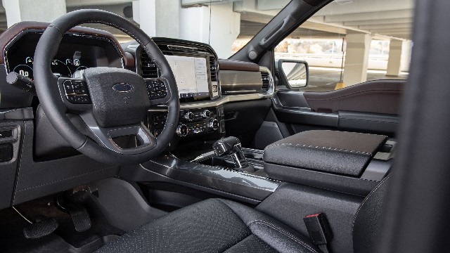 2023 Ford F-150 PowerBoost Hybrid interior