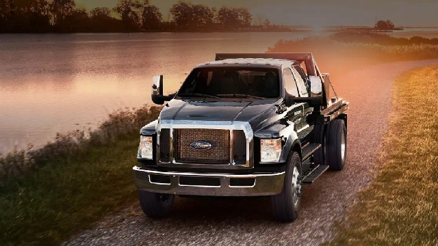 2023 Ford F-650 specs
